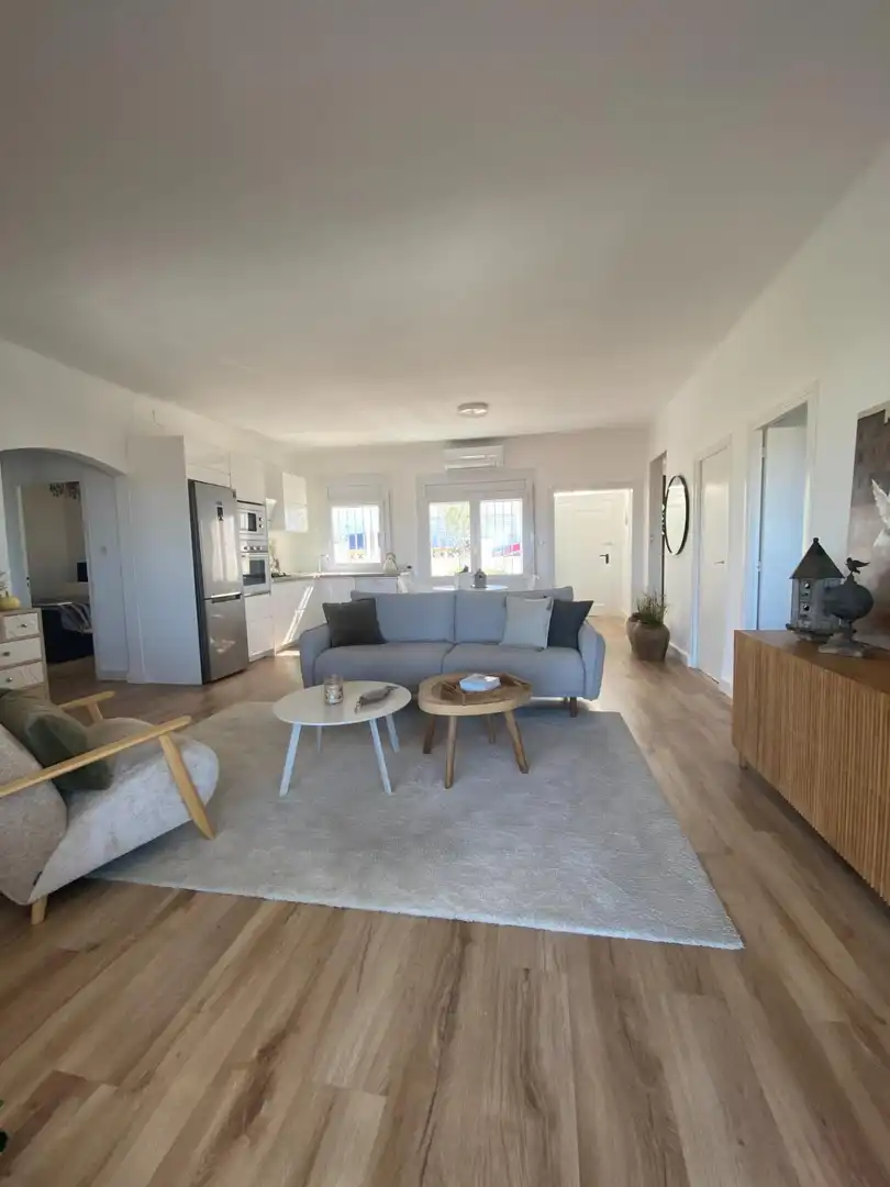 Sala d'estar de Casa o xalet en venda en Roses amb Aire condicionat, Calefacció i Jardí privat