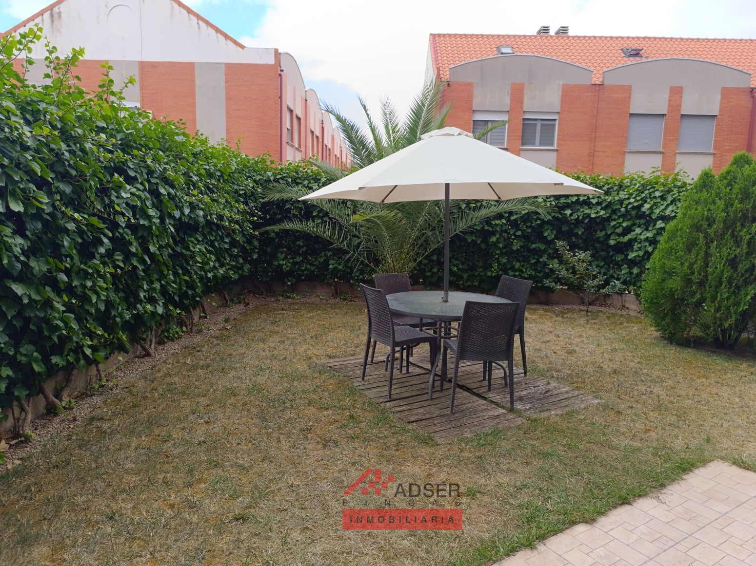 Jardí de Pis en venda en  Logroño amb Calefacció, Jardí privat i Terrassa