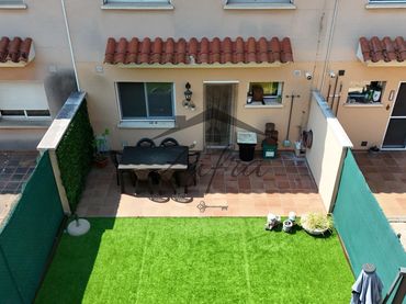Haus zum Verkauf in Carrer Carrer Castell