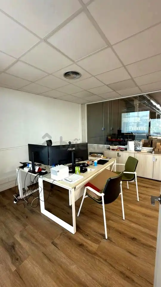 Industrial buildings for sale in Badalona