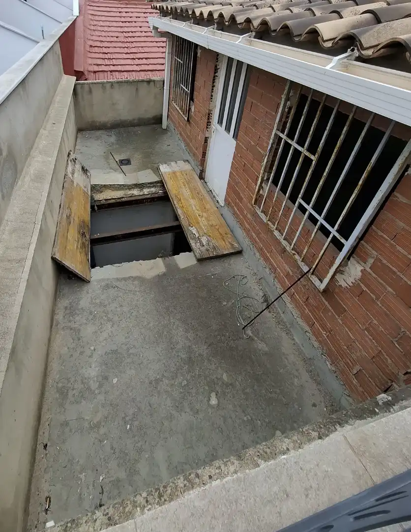Casa adosada en venda en Valencia amb Terrassa i Balcó