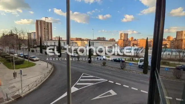 Exterior view of Flat for rent in Madrid  with Air Conditioner, Swimming Pool and Washing machine