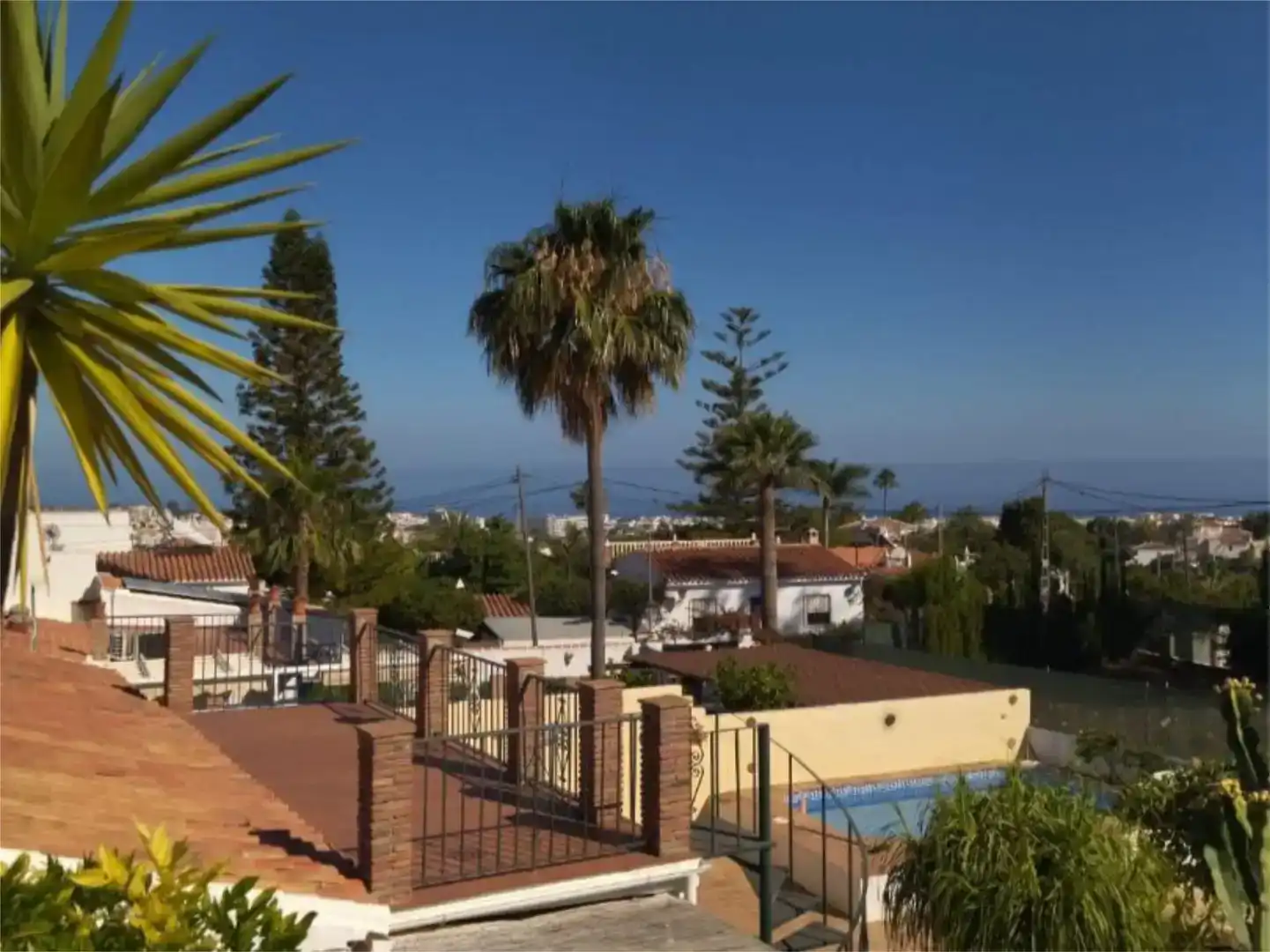 Vista exterior de Casa o xalet en venda en Nueva Nerja