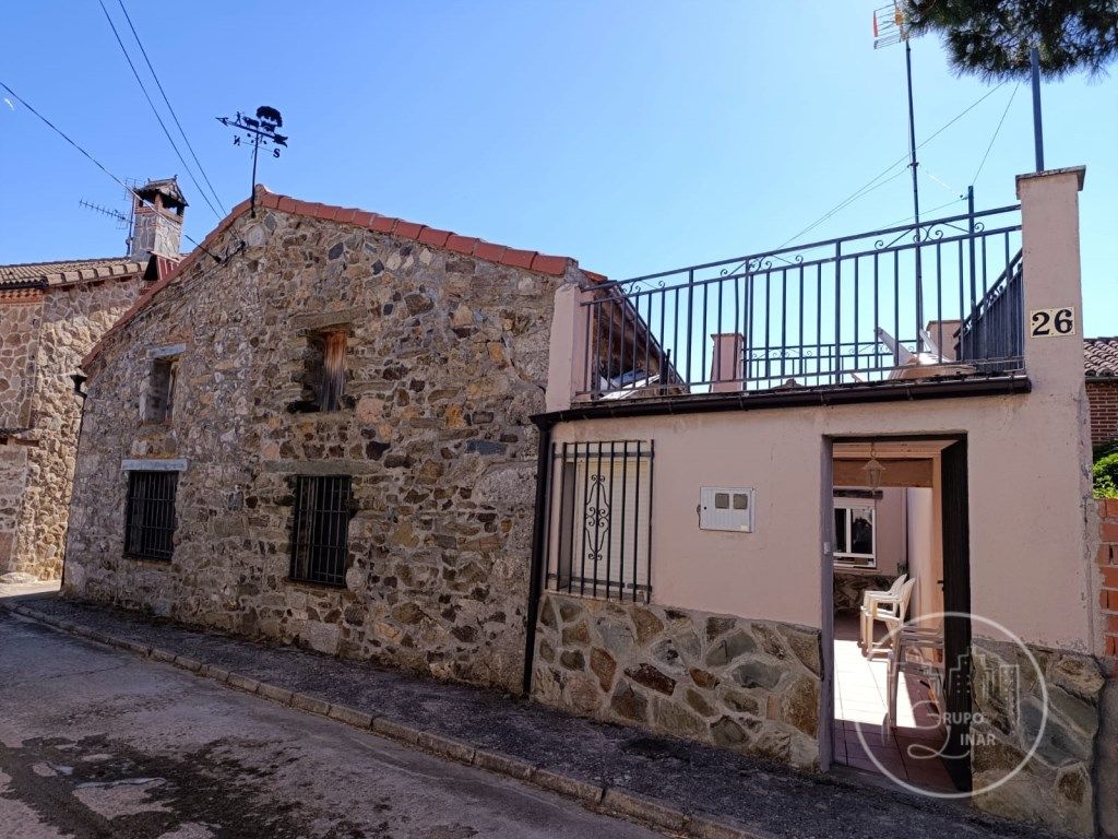 Exterior view of House or chalet for sale in Muñico
