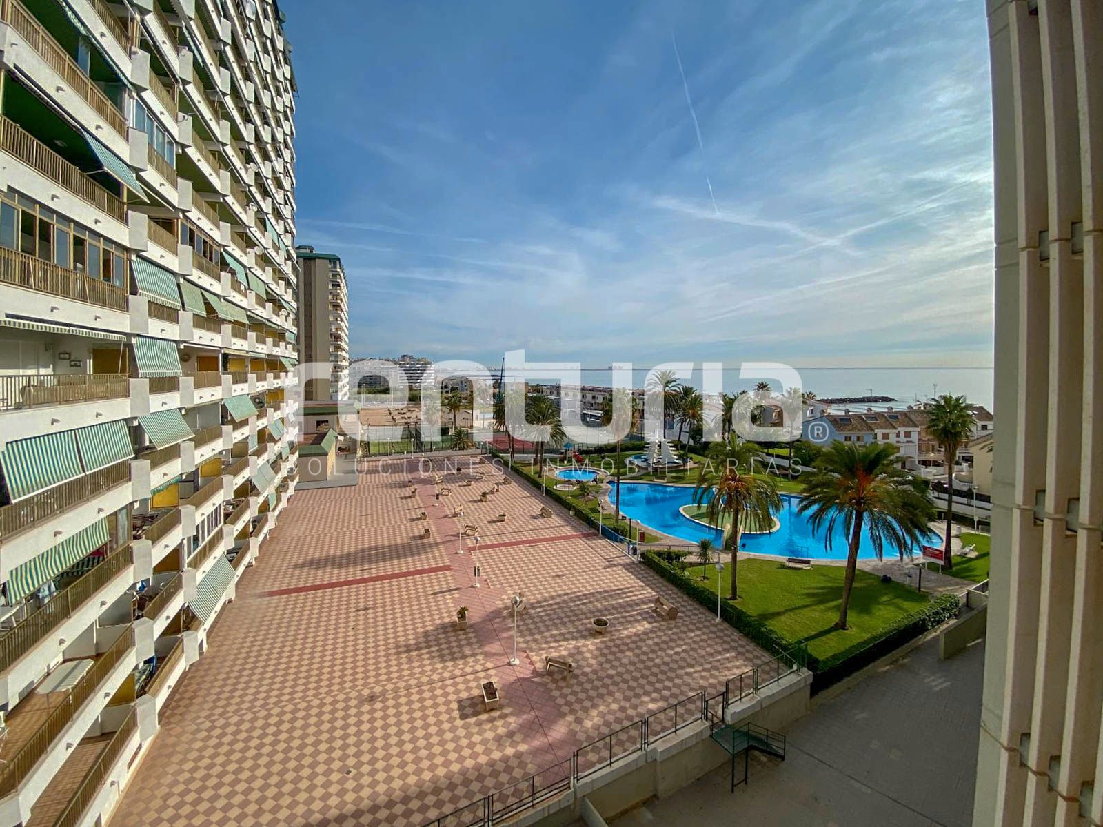 Exterior view of Apartment to rent in El Puig de Santa Maria  with Air Conditioner, Heating and Terrace
