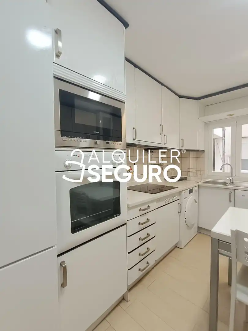 Cocina de Piso de alquiler en Getafe con Calefacción, Terraza y Amueblado