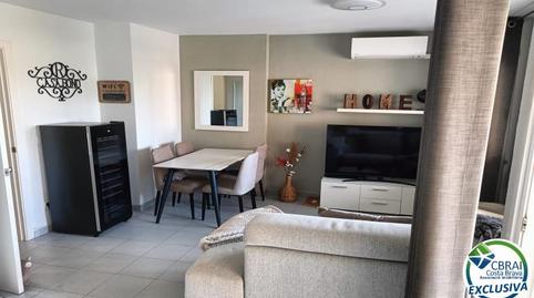 Foto 5 de Apartament en venda a Calle Merce Rodoreda 1 2 3, 1, Almadrava - Canyelles - Puig-Rom, Girona