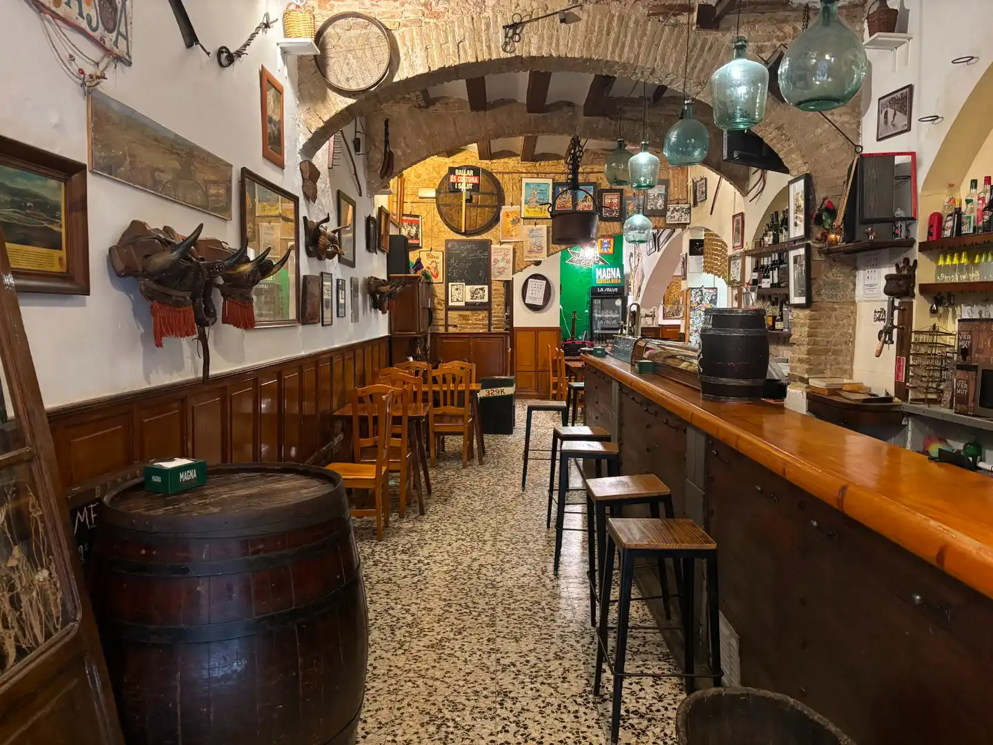 Business premises for transfer in Ciutat Vella, imagen 5