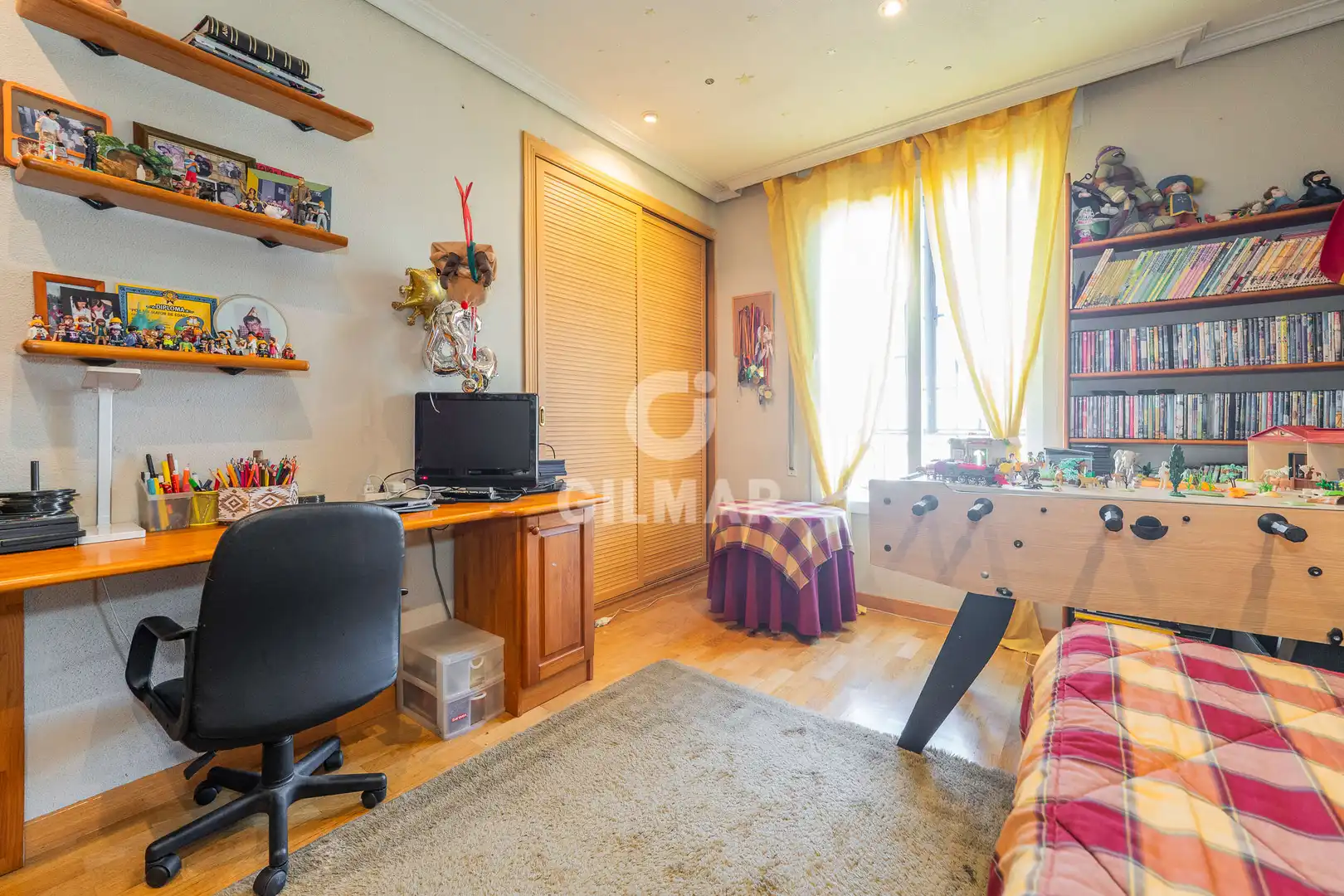 Habitación de Ático en venta en Madrid con Calefacción y Balcón