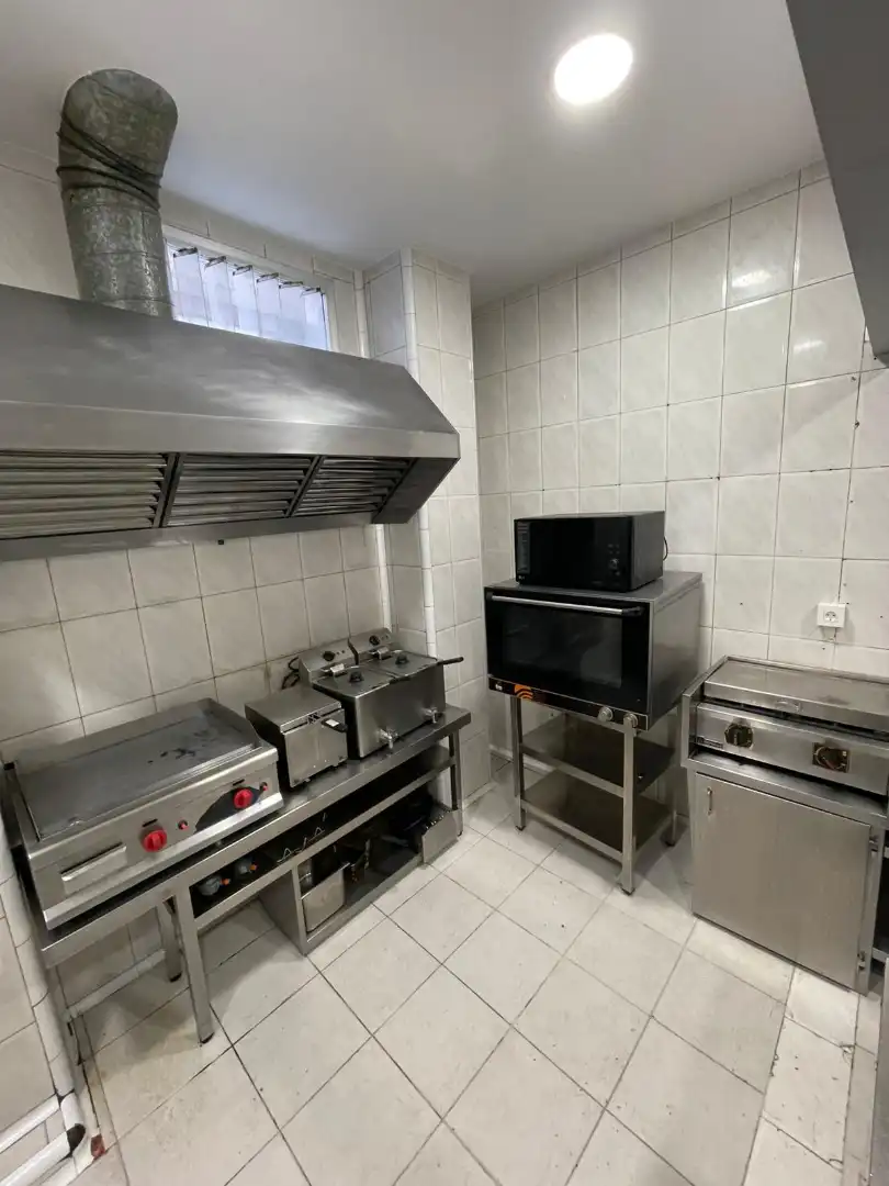 Local commercial à vendre à Avenida 1 de Mayo, imagen 7
