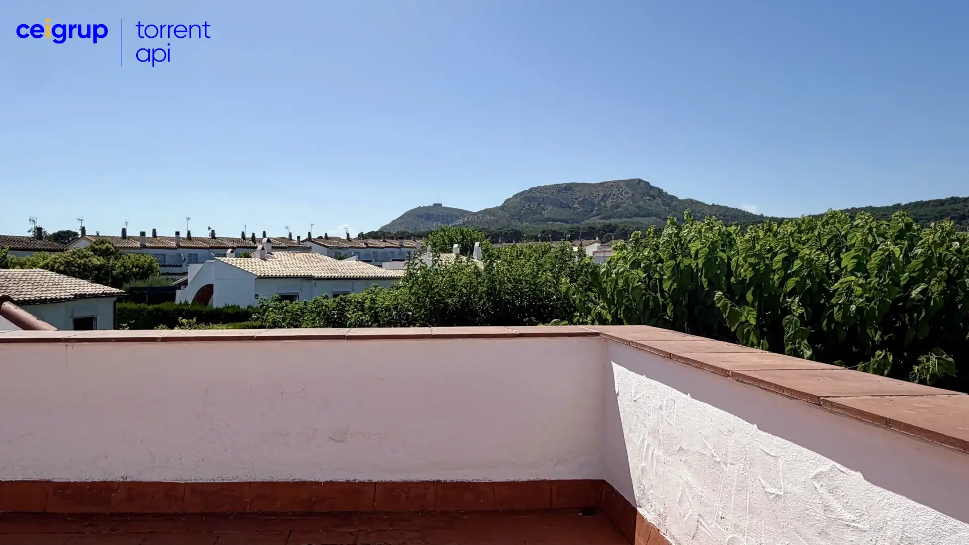 Vista exterior de Casa adosada en venta en L'Estartit con Aire acondicionado, Calefacción y Terraza