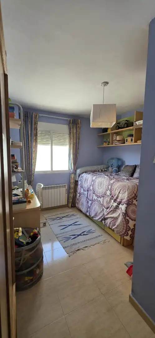 Bedroom of Flat for sale in La Adrada   with Heating, Storage room and Oven