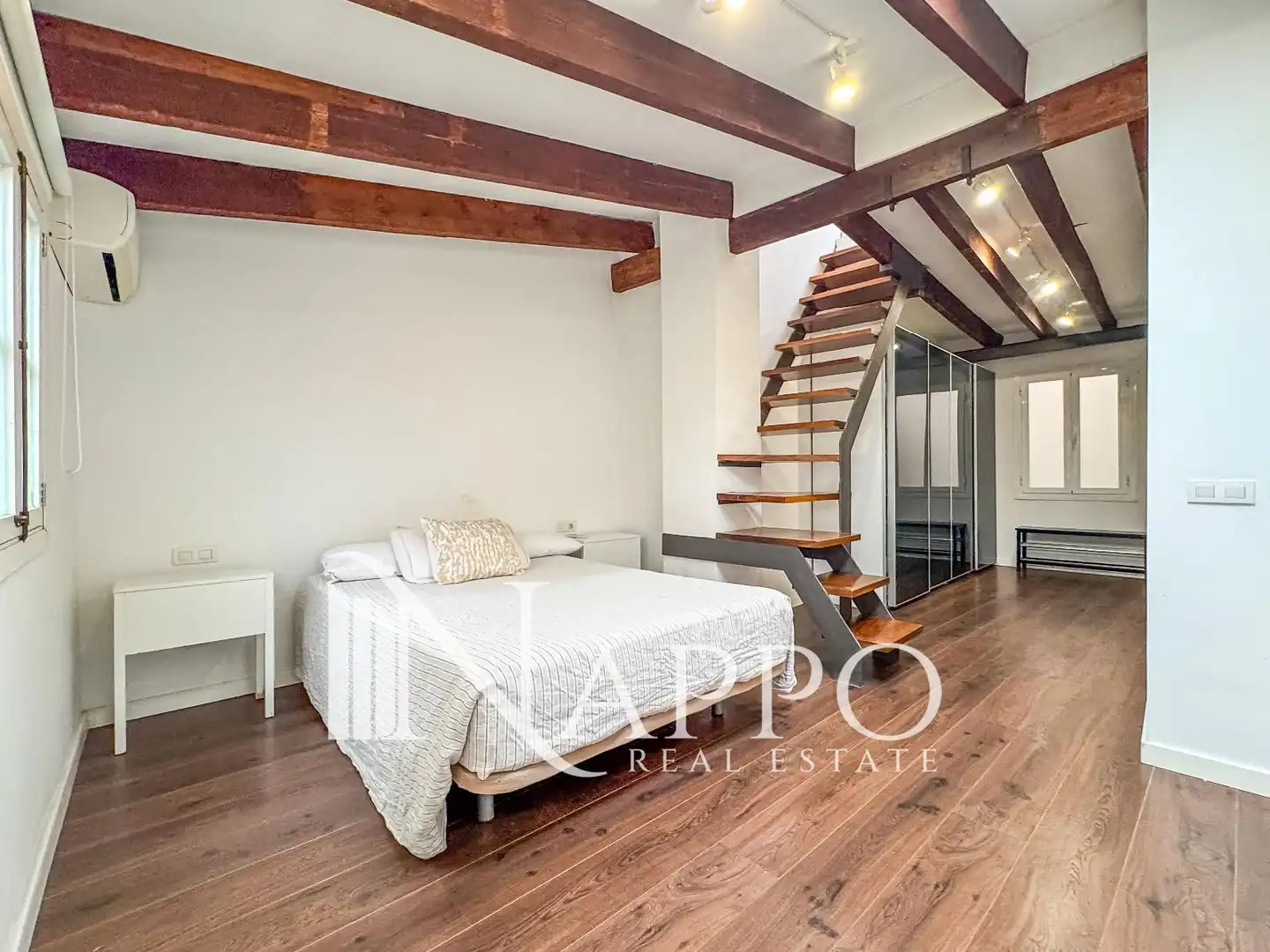 Dormitori de Pis de lloguer en  Palma de Mallorca amb Aire condicionat, Calefacció i Terrassa