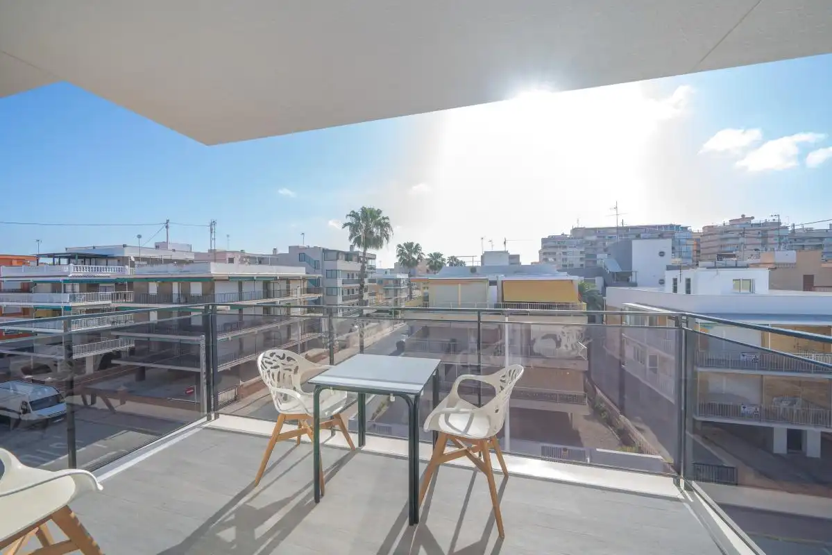 Terrassa de Edifici en venda en Santa Pola amb Alarma