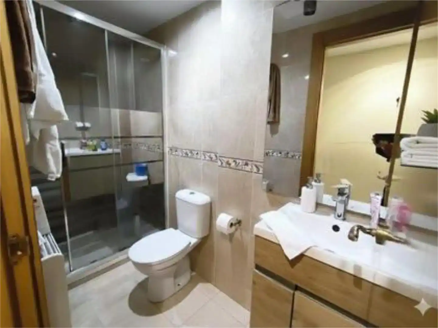 Bathroom of Flat for sale in La Albuera