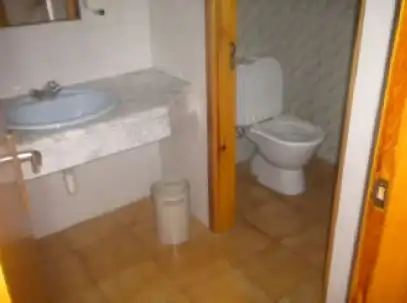 Local en venta en San Pedro de Latarce