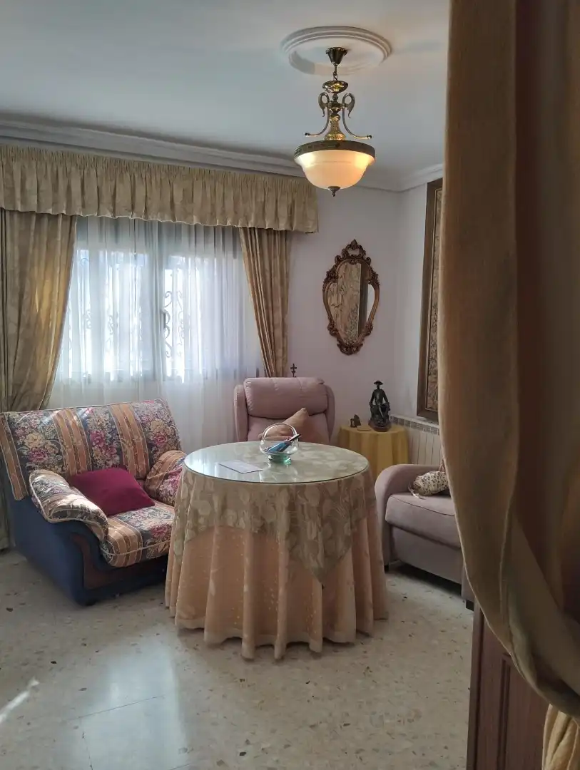 Sala d'estar de Casa o xalet en venda en Hellín amb Aire condicionat, Calefacció i Parquet
