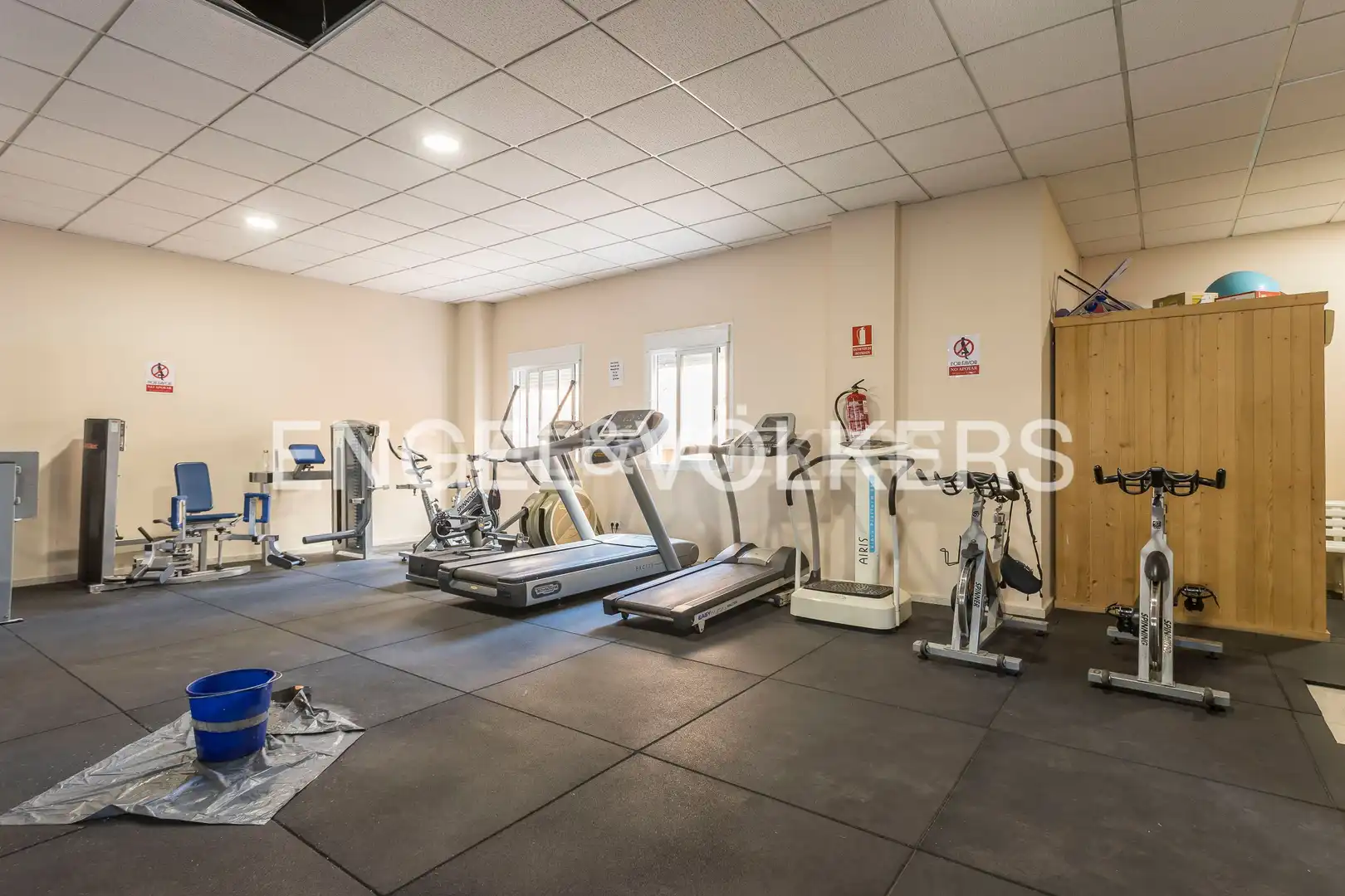 Study for sale in Madrid  with Air Conditioner, Heating and Storage room