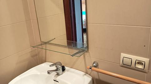 Foto 4 von Wohnung zur Miete in Calle Cabruñana, Centro, Avilés