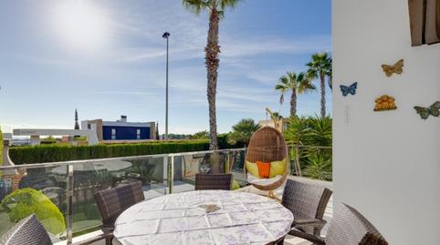 Foto 3 de Casa adosada en venta en Calle Estrecho de Mesina-pau 1, Villamartín - Las Filipinas, Orihuela