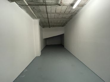 Aparcament en venda a Carrer Madrid 35-37 35