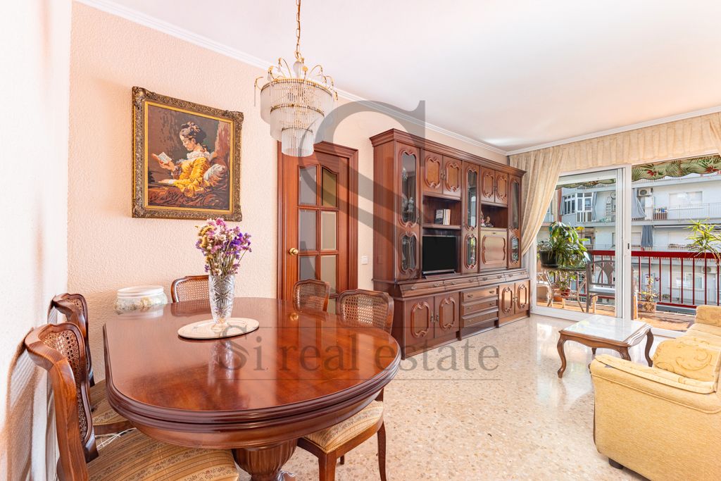 Dining room of Flat for sale in  Barcelona Capital  with Air Conditioner, Heating and Terrace