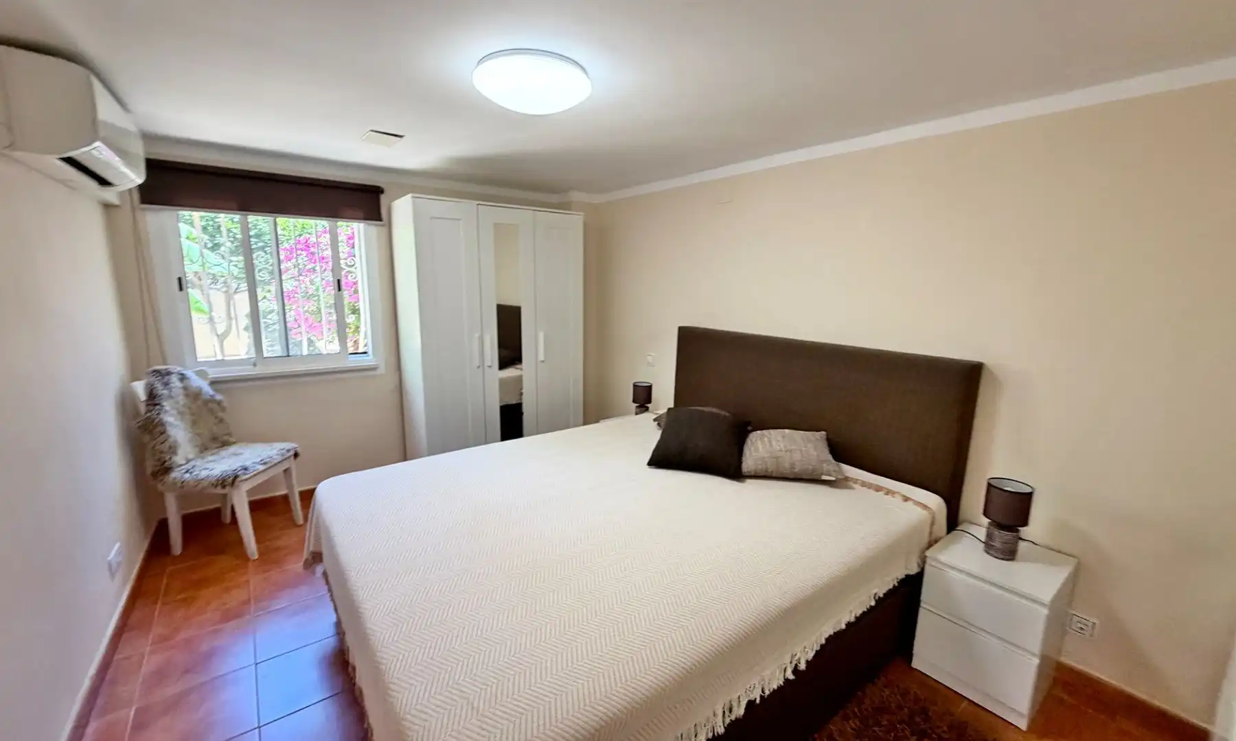 Habitación de Casa o chalet en venta en Dénia con Aire acondicionado, Calefacción y Jardín privado