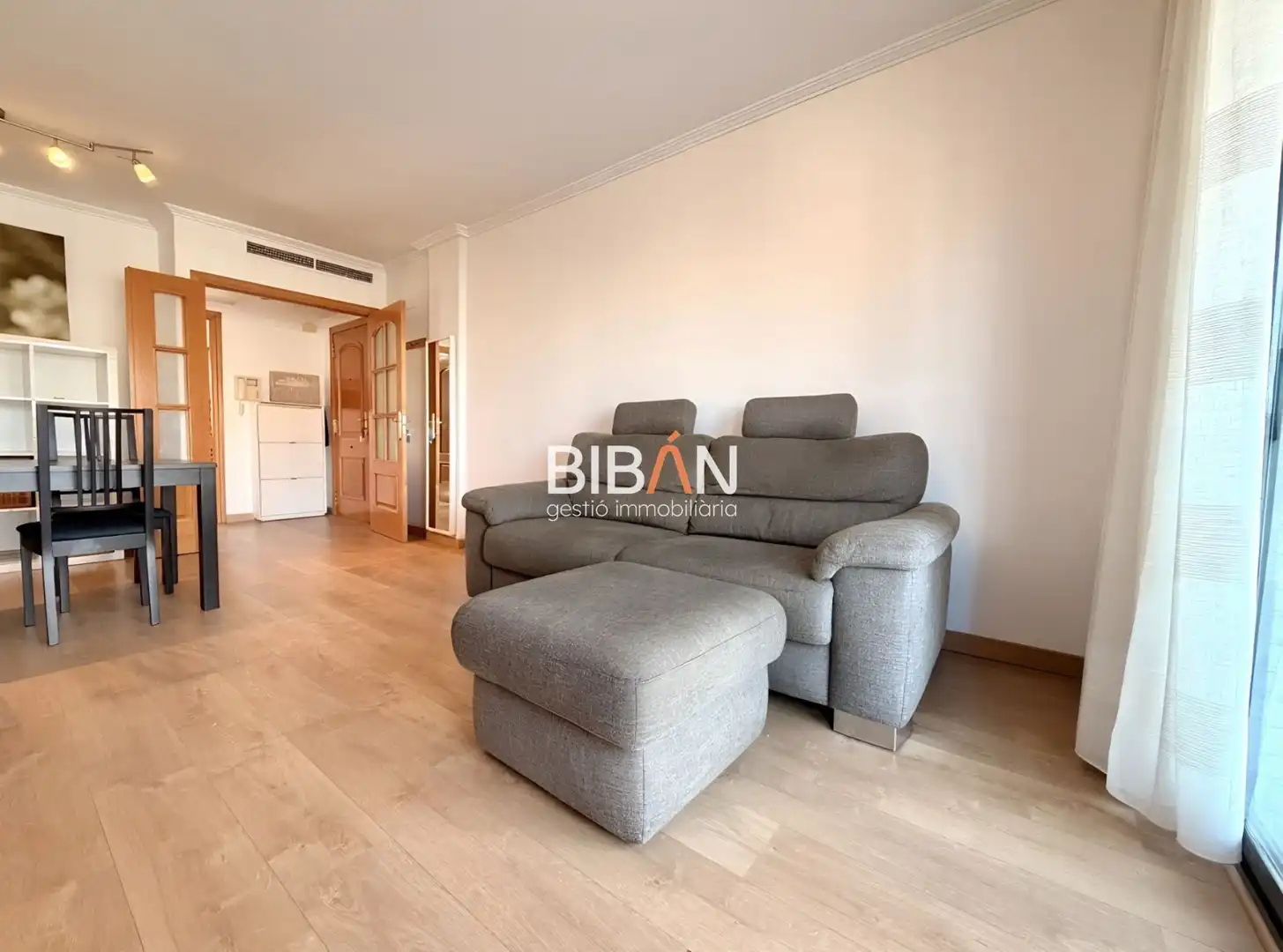 Wohnung mit Pool zur Miete in Ernest Vilches, imagen 2