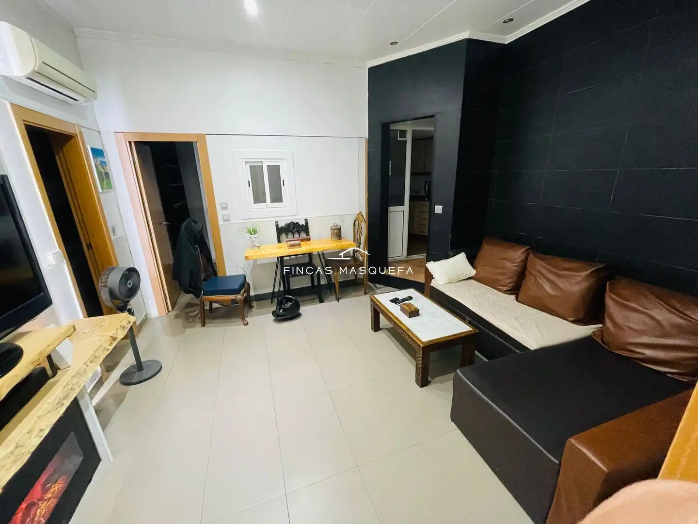 Piso en venta en L'Hospitalet de Llobregat con Aire acondicionado y Terraza