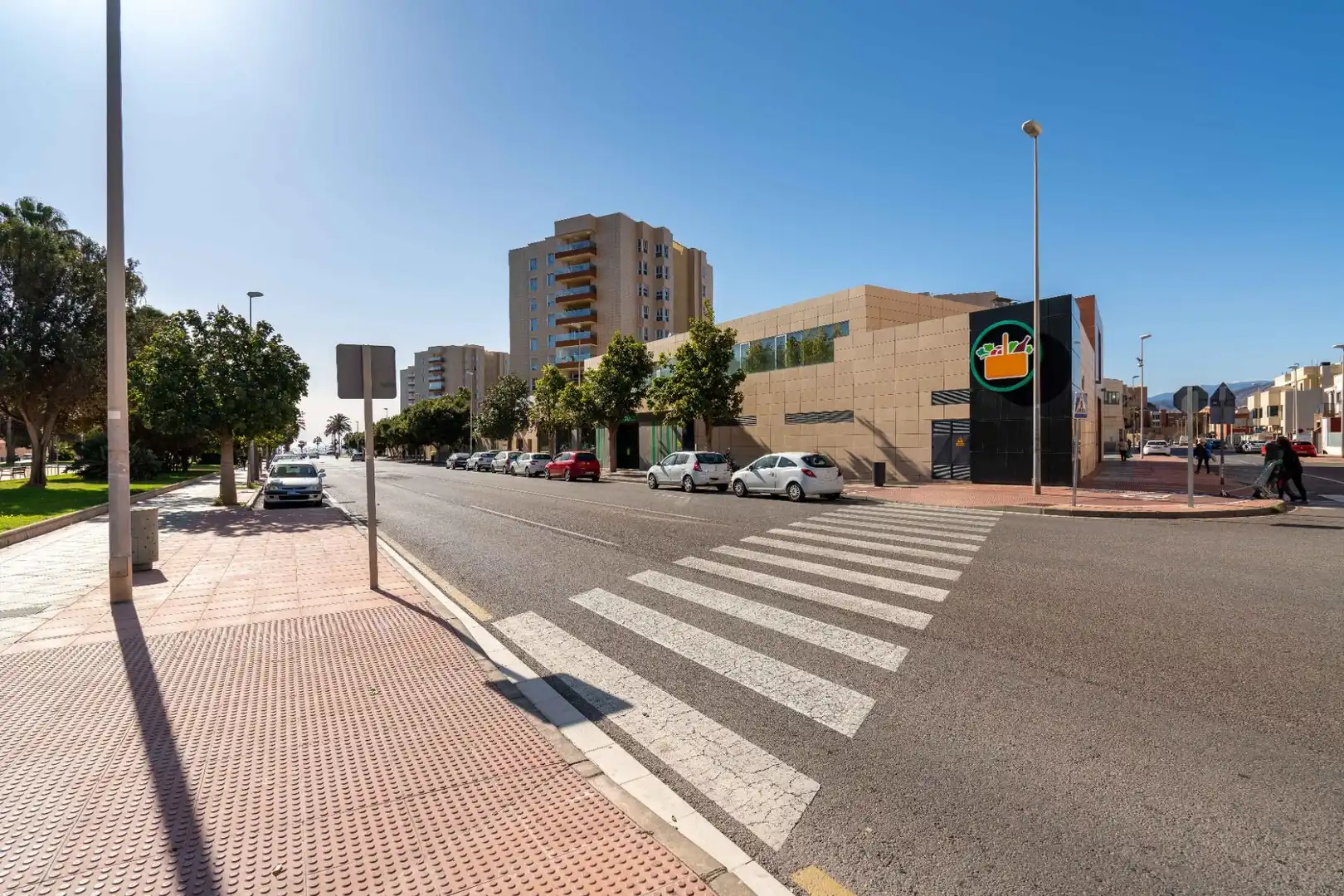 Exterior view of Flat for sale in Almería  with Air Conditioner, Terrace and Storage room