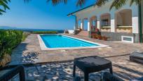 Swimming pool of House or chalet for sale in Plentzia  with Air Conditioner, Heating and Private garden