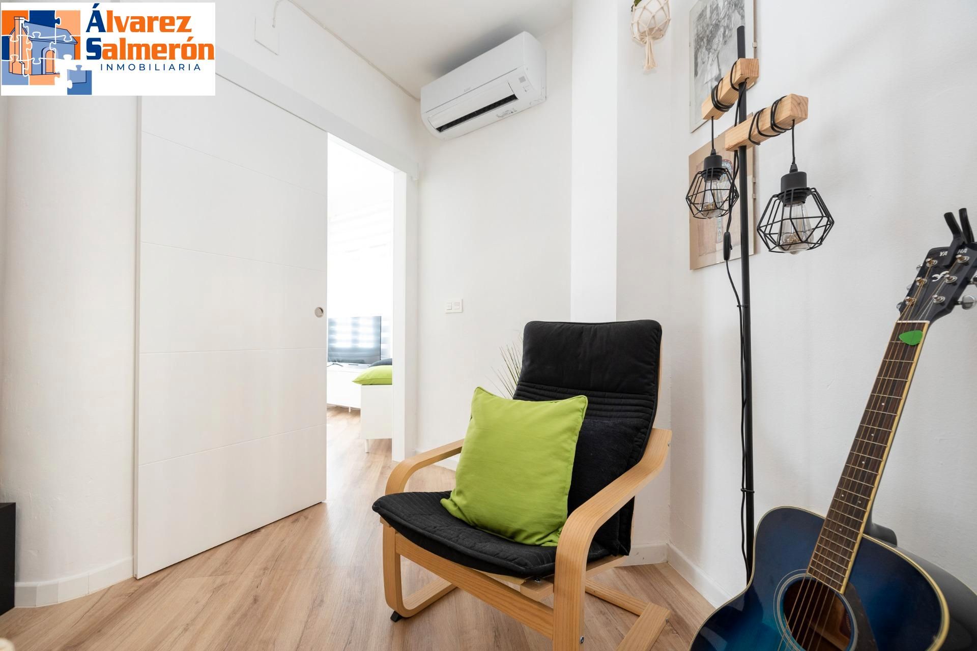 Flat for sale in Calle Islas, Híjar