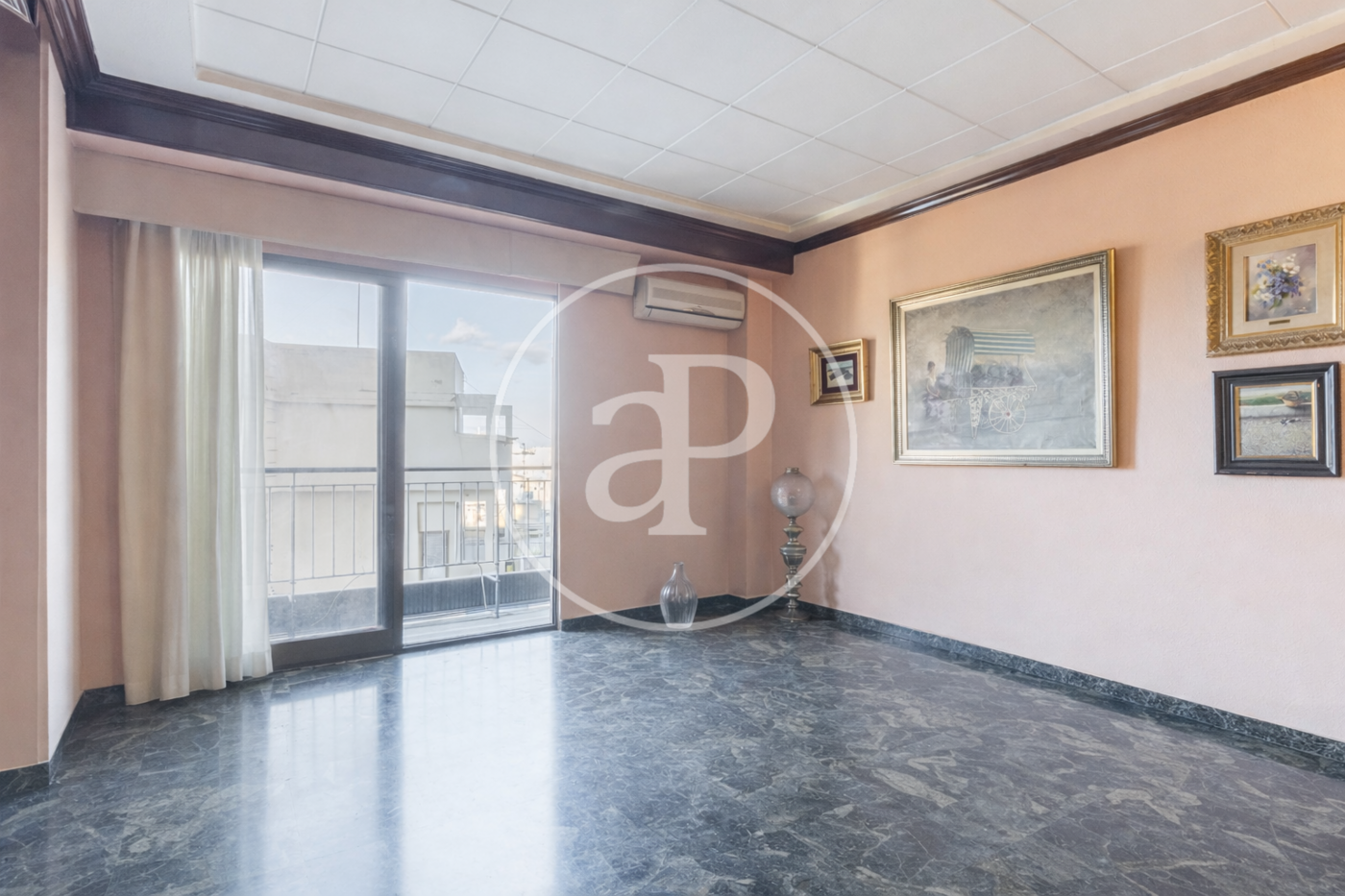 Sala d'estar de Pis en venda en  Valencia Capital amb Aire condicionat, Calefacció i Balcó