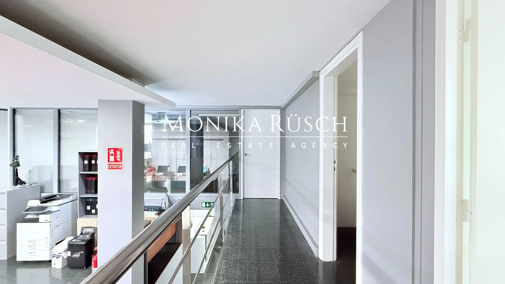 Office for sale in Cornellà de Llobregat  with Air Conditioner and Heating