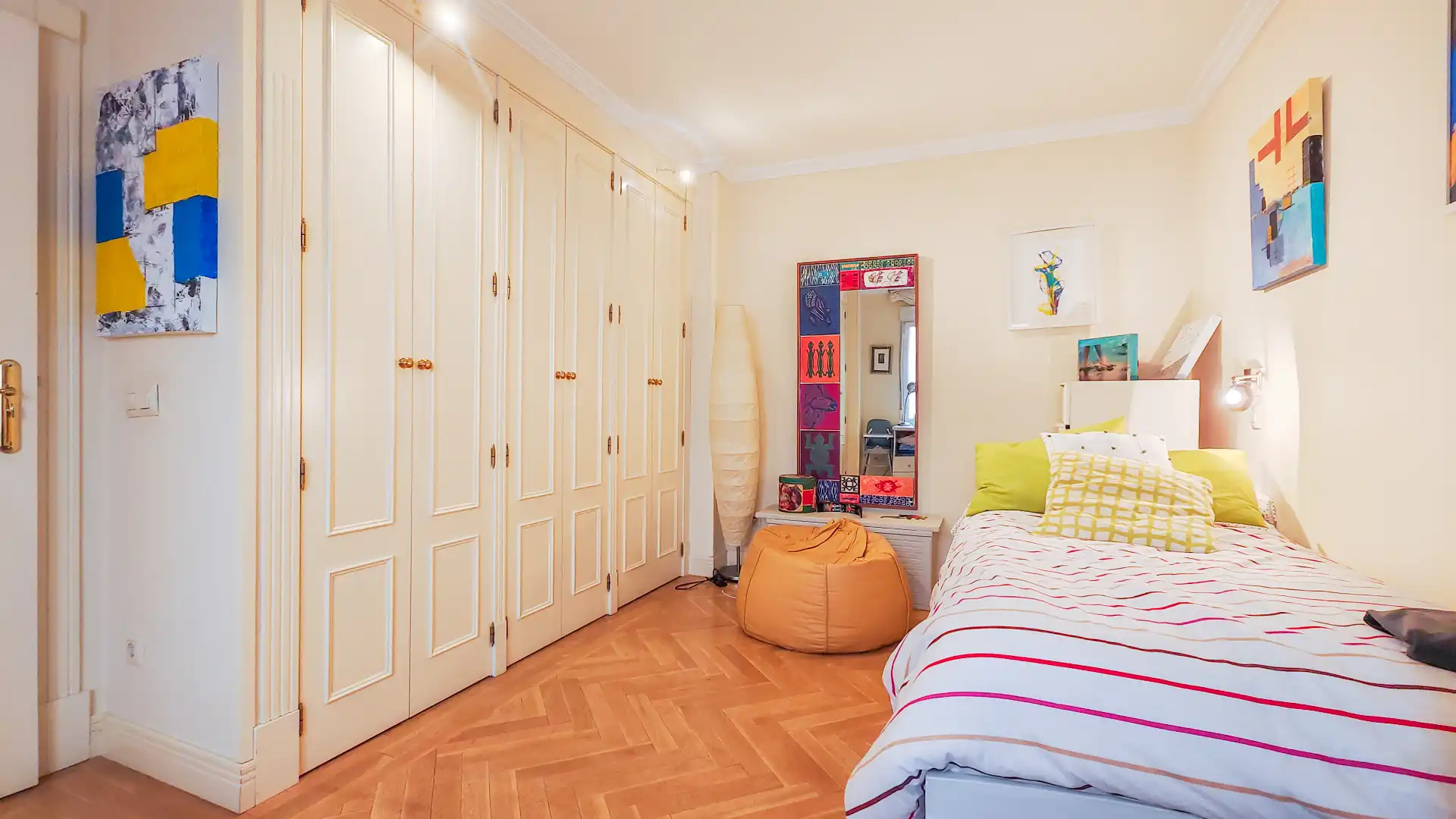 Habitación de Piso en venta en Madrid con Aire acondicionado, Calefacción y Jardín privado