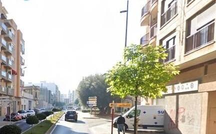 Foto 3 de Apartament en venda a Avenida Valencia, Plaza Elíptica - República Argentina, Gandia