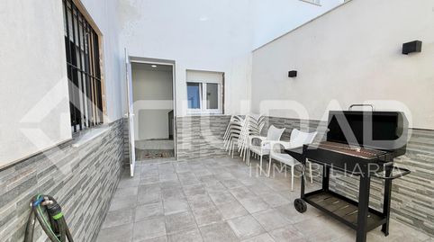 Foto 4 de Casa adosada en venta en Lebrija, Sevilla