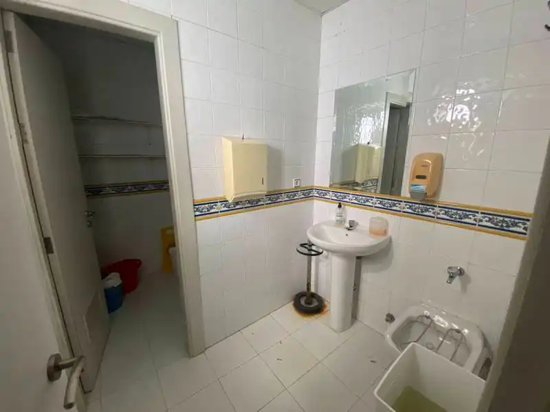 Baño de Local en venta en Carboneros