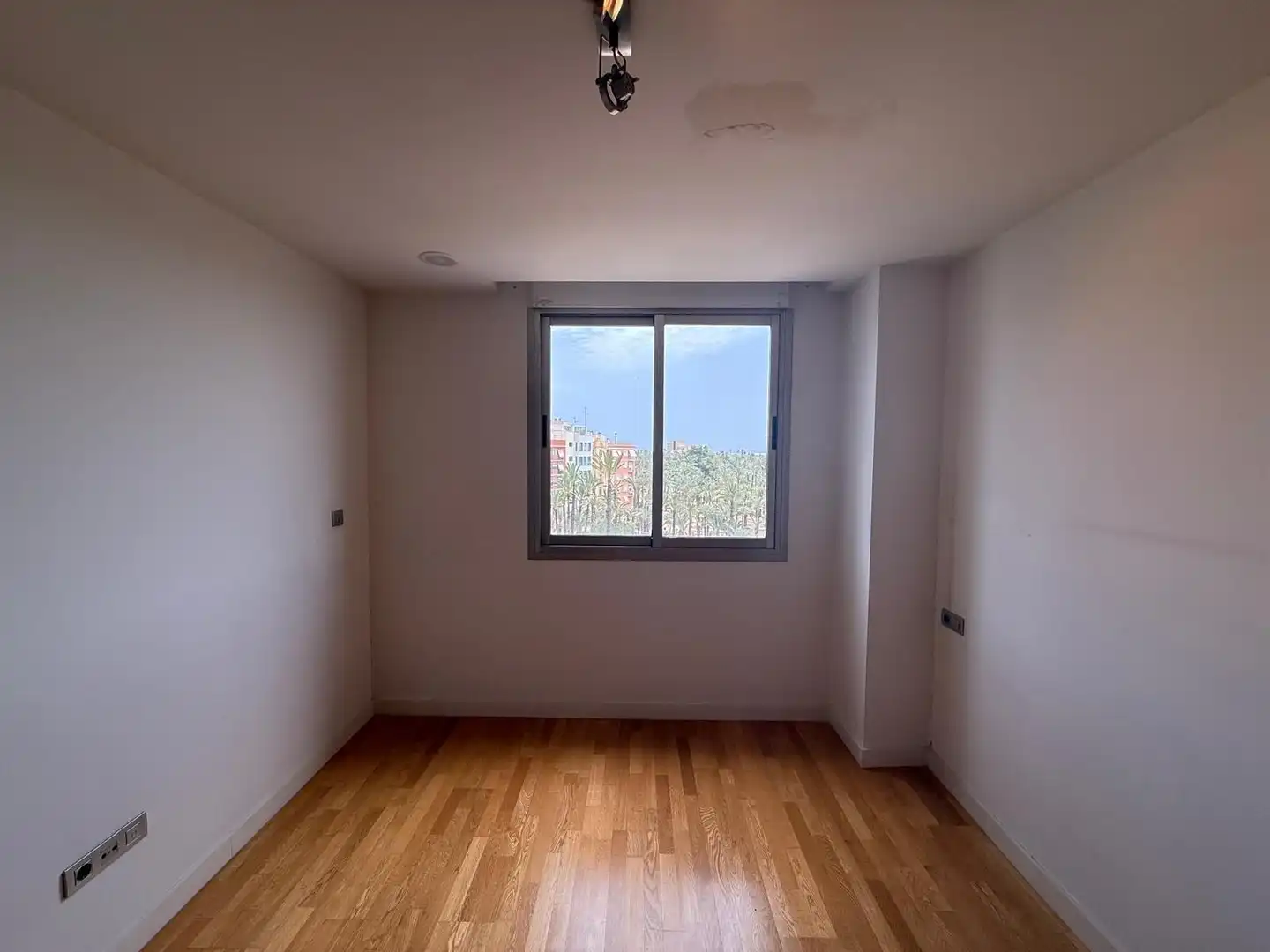 Dormitori de Pis en venda en Elche / Elx amb Aire condicionat, Calefacció i Parquet