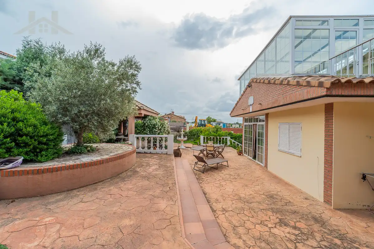Terrassa de Casa o xalet en venda en Yeles amb Aire condicionat, Calefacció i Jardí privat