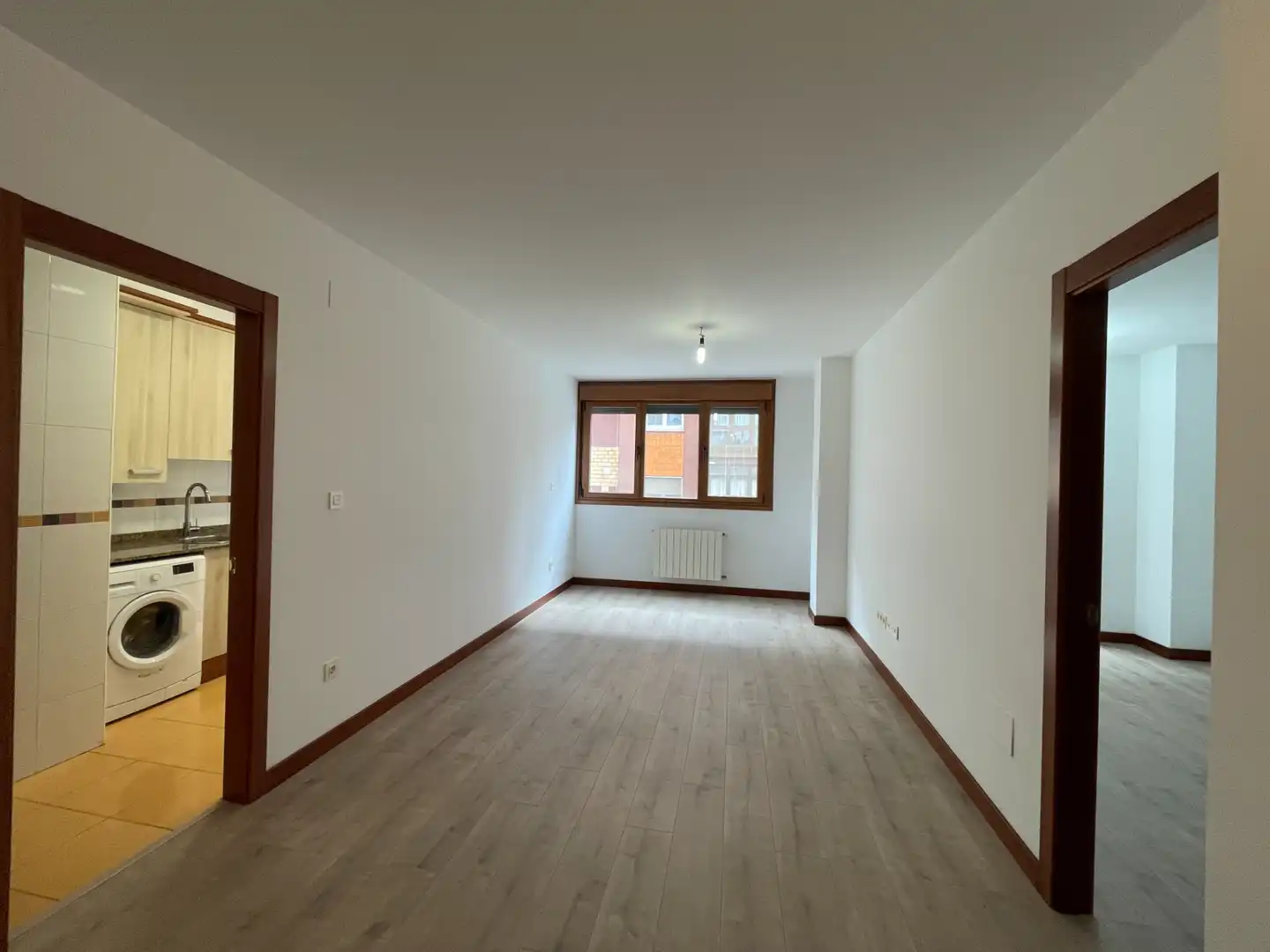 Sala d'estar de Pis en venda en Gijón  amb Calefacció, Terrassa i Traster