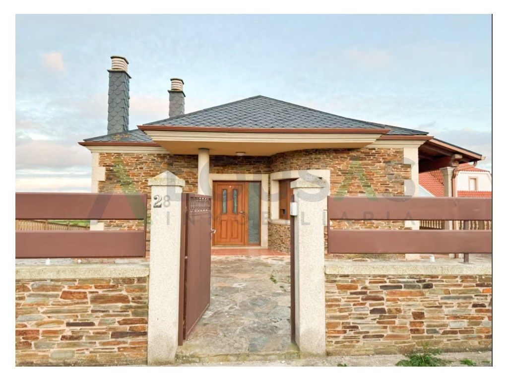 House or chalet for sale in N/A, Barreiros