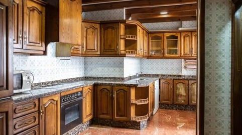 Photo 3 of Flat for sale in Calle de la Estación, Peñamefecit - Avda Barcelona, Jaén Capital