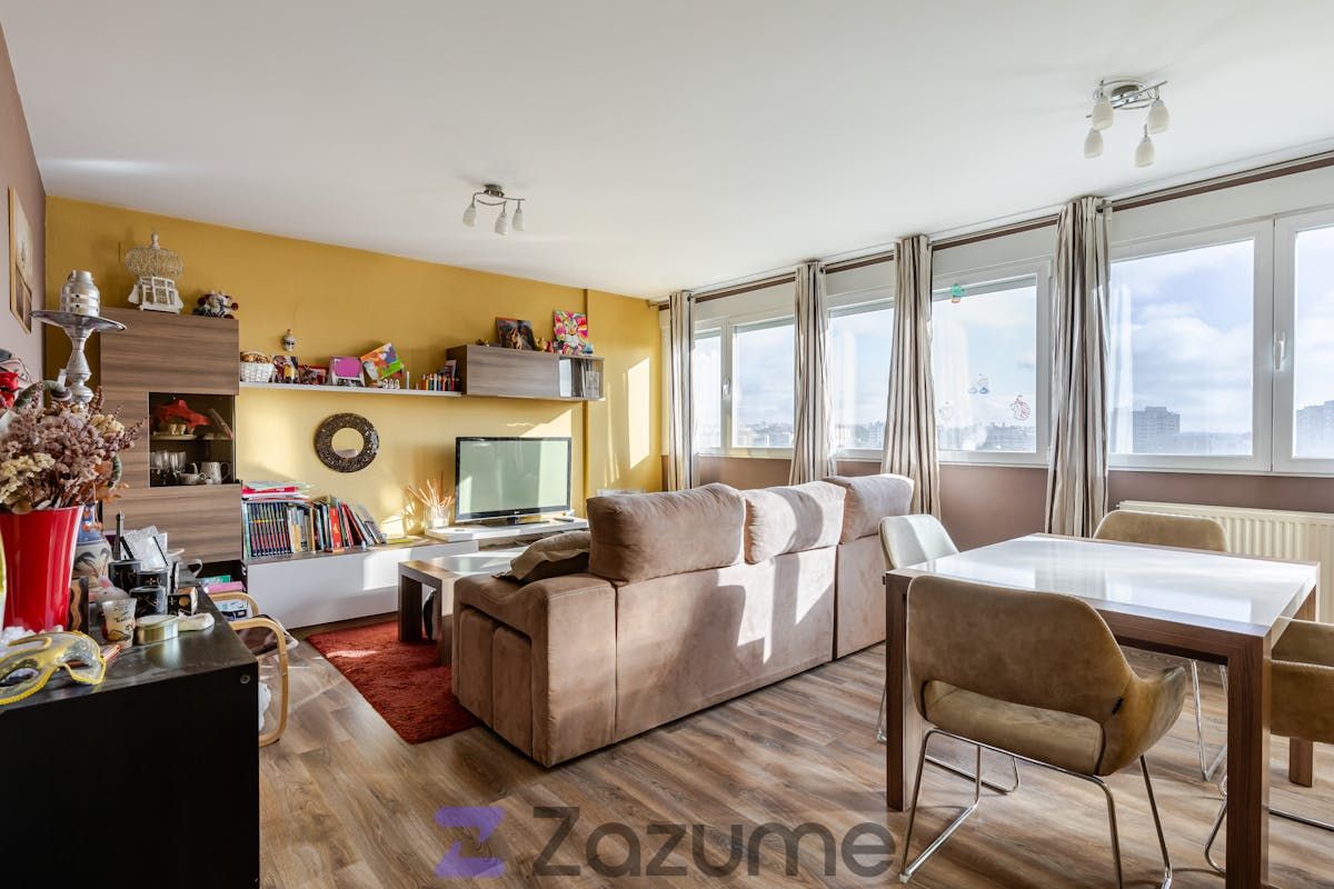 Sala d'estar de Pis de lloguer en  Madrid Capital amb Calefacció, Jardí privat i Terrassa