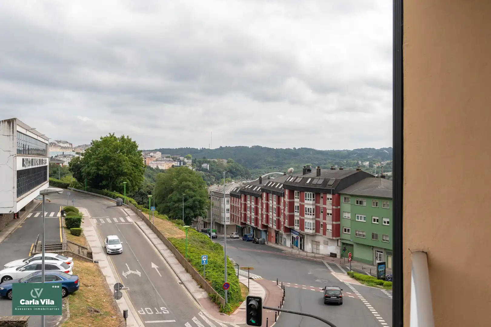 Vista exterior de Piso en venta en Lugo con Calefacción, Parquet y Terraza