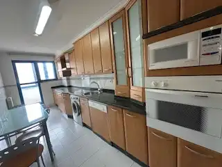 Küche von Wohnung zur Miete in Vega de Infanzones mit Heizung, Parkett und Terrasse