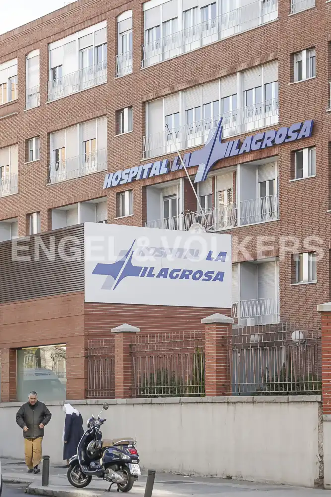 Exterior view of Flat for sale in Madrid  with Heating and Storage room