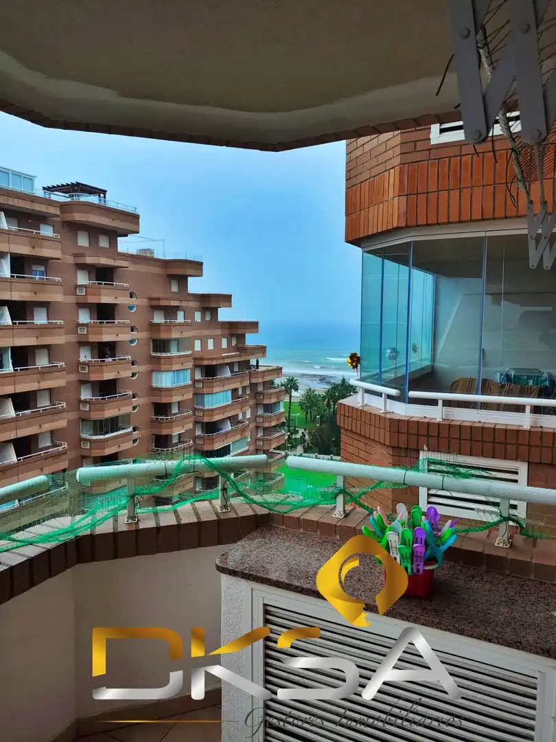 Apartment with pool for sale in Calle AMPLARIES