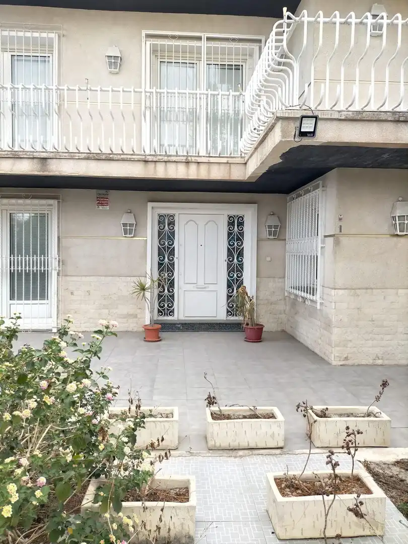 Casa amb jardí en venda a GARCÍA ROGEL, imagen 5