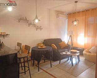 Sala d'estar de Apartament de lloguer en Armilla amb Aire condicionat